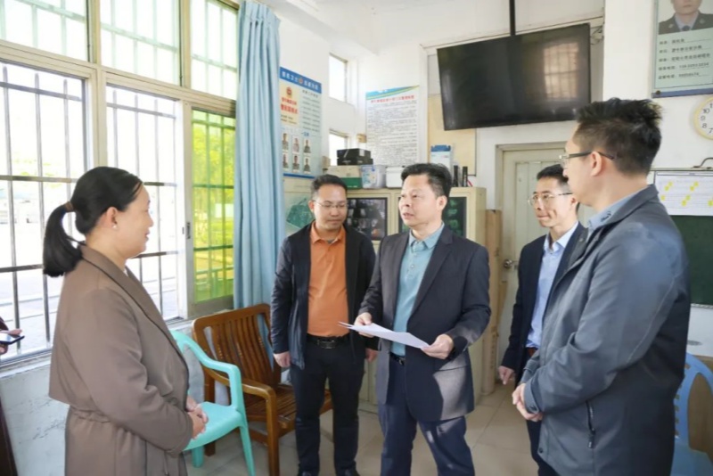 望牛墩鎮(zhèn)領(lǐng)導(dǎo)率隊督導(dǎo)檢查安全防范工作