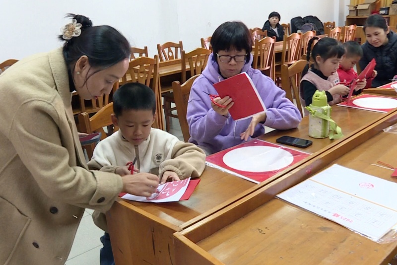望牛墩鎮(zhèn)舉辦悅芽親子讀書(shū)會(huì) 共探冬至文化之美