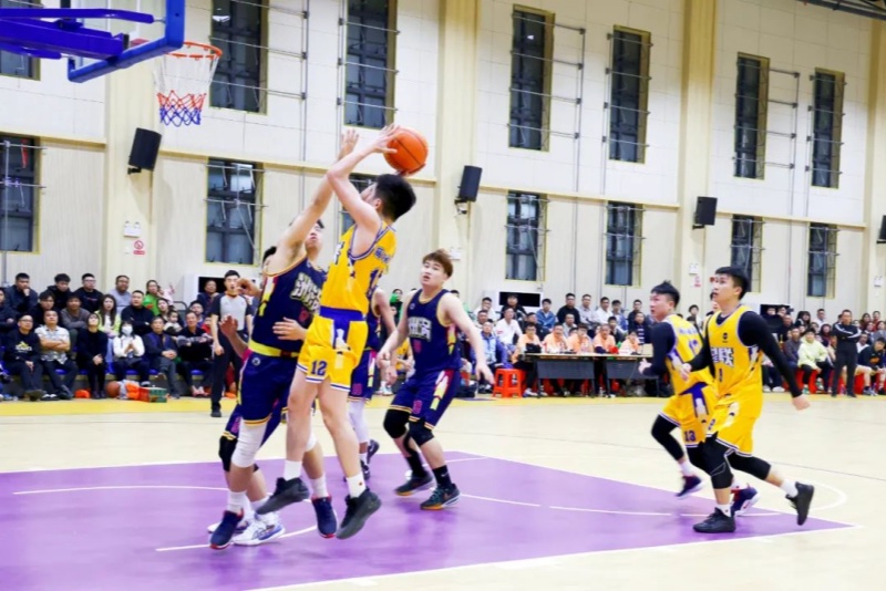 望聯(lián)隊(duì)衛(wèi)冕！望牛墩鎮(zhèn)&ldquo;鄉(xiāng)村振興杯&rdquo;第十三屆男子籃球聯(lián)賽完美收官