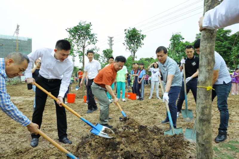 望牛墩鎮開展&ldquo;我為全運種棵樹&rdquo;全民義務植樹活動