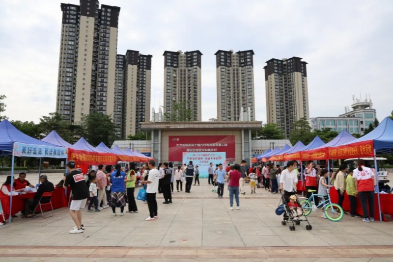 望牛墩鎮開展&ldquo;關愛全民健康，傳遞天使愛心&rdquo;主題義診活動