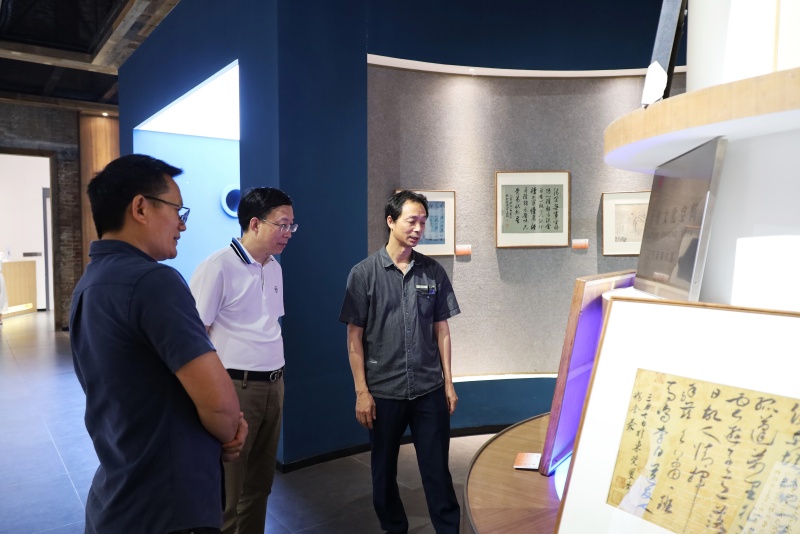 &ldquo;素水云心&mdash;&mdash;鄧木水 蔡富云書畫精品展&rdquo;在望牛墩鎮(zhèn)茂春美術(shù)館開幕