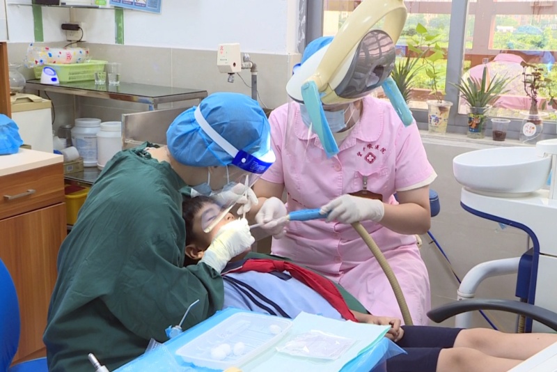 望牛墩：啟動兒童口腔疾病干預項目 為適齡兒童免費實施窩溝封閉