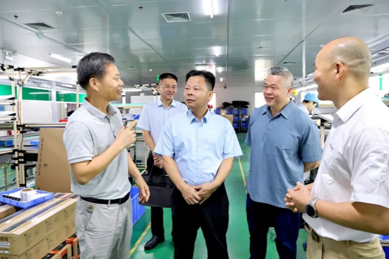 穩增長、促發展，望牛墩鎮領導走訪調研企業