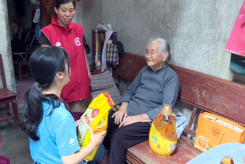 情暖老人心！望牛墩開展&ldquo;民生大莞家&rdquo;敬老月慰問活動
